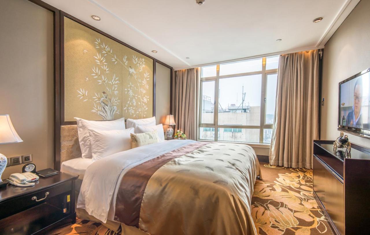 Panyu Hotel Guangzhou Bagian luar foto